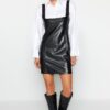Trendyol fekete bélelt műbőr szögletes gallér Mini Gilet kötött ruha