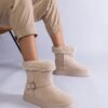 UR/CEO Black snowboots Arana