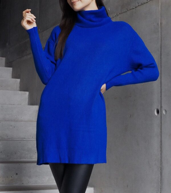 UR/CEO Long blue soft turtleneck sweater Kali