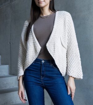 UR/CEO White open front cardigan Nira UR/CEO White open front cardigan Nira