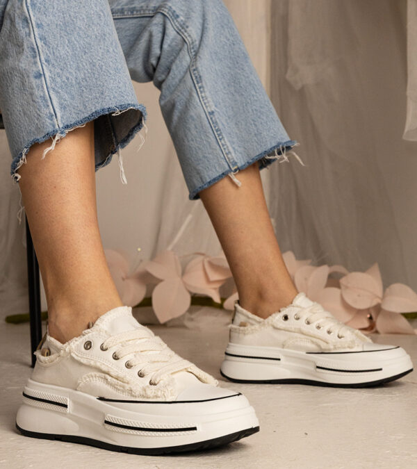 UR/CEO White women's high-sole sneakers Kallara