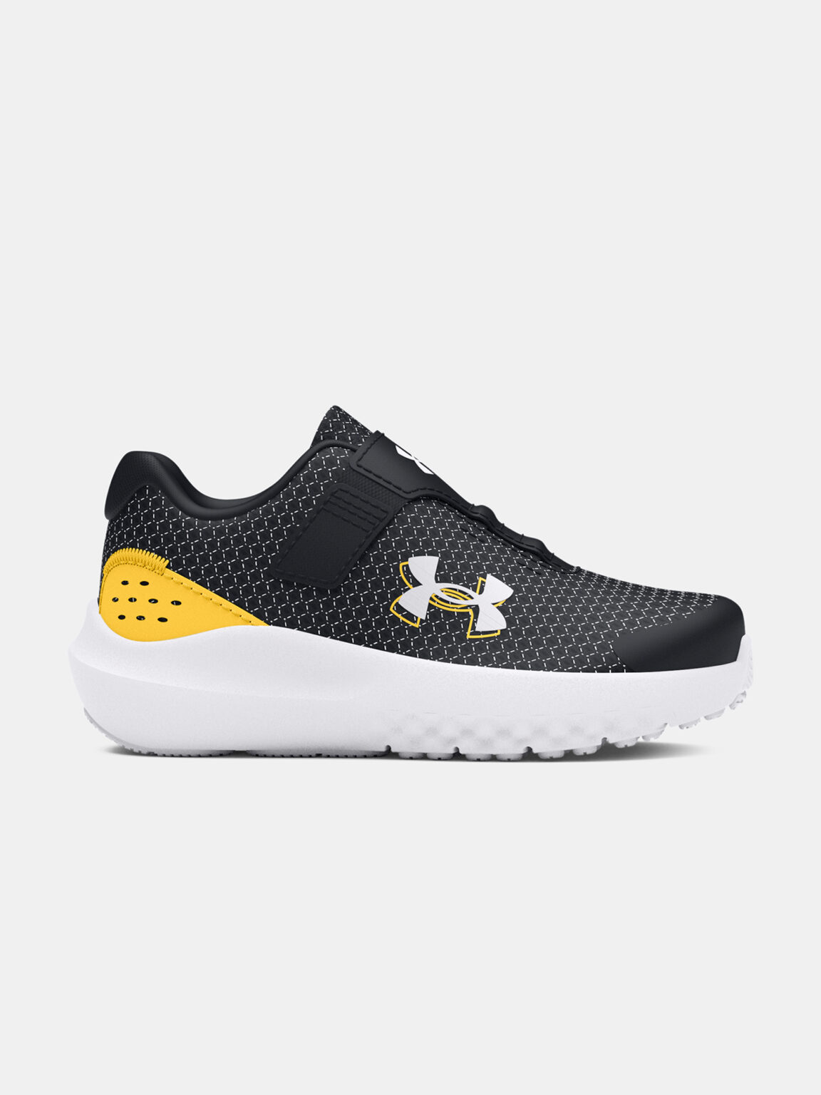 Under Armour Boys' shoes UA BINF Surge 4 AC - Boys