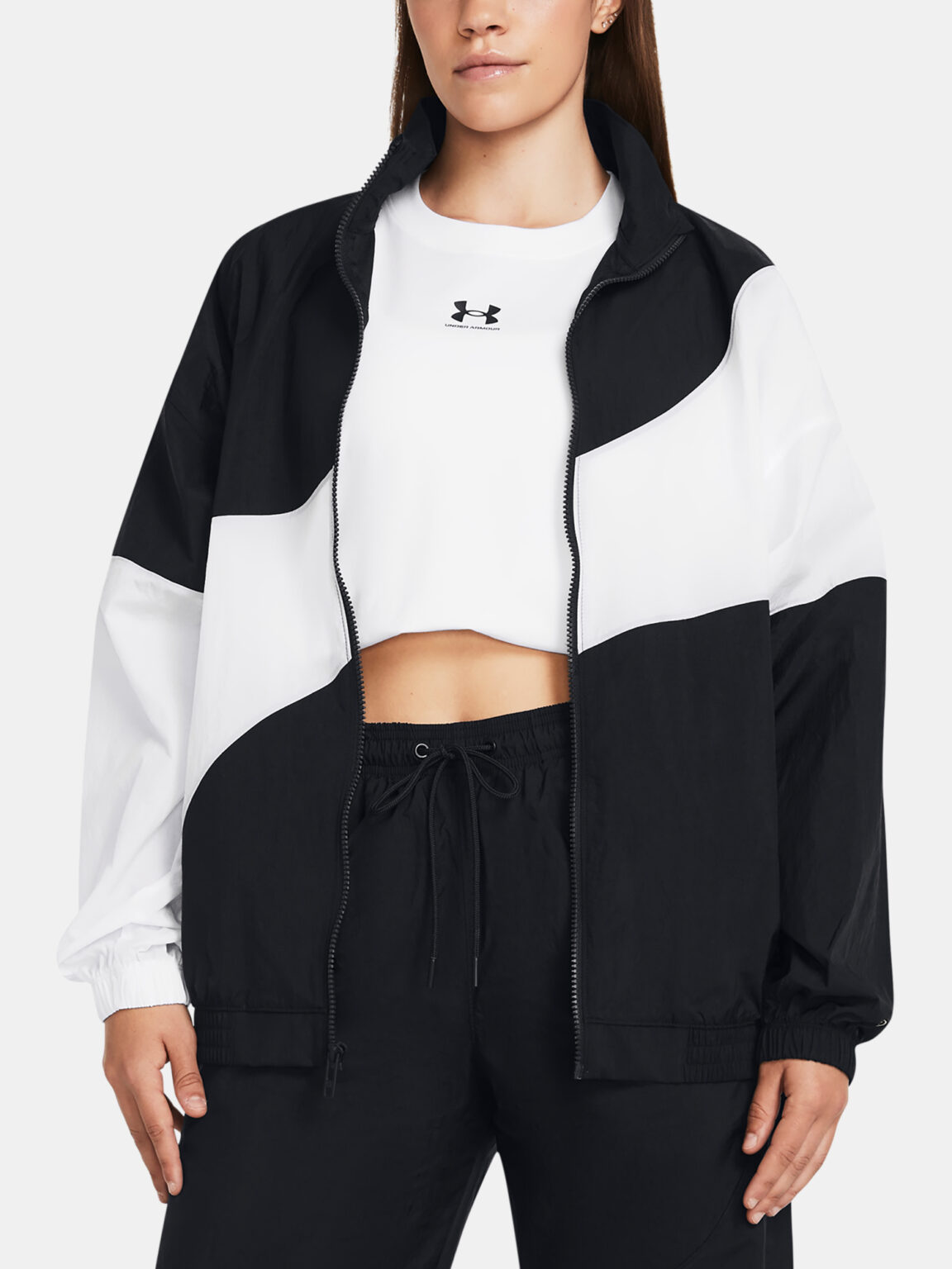 Under Armour Legacy Crinkle Jacket-BLK - Women