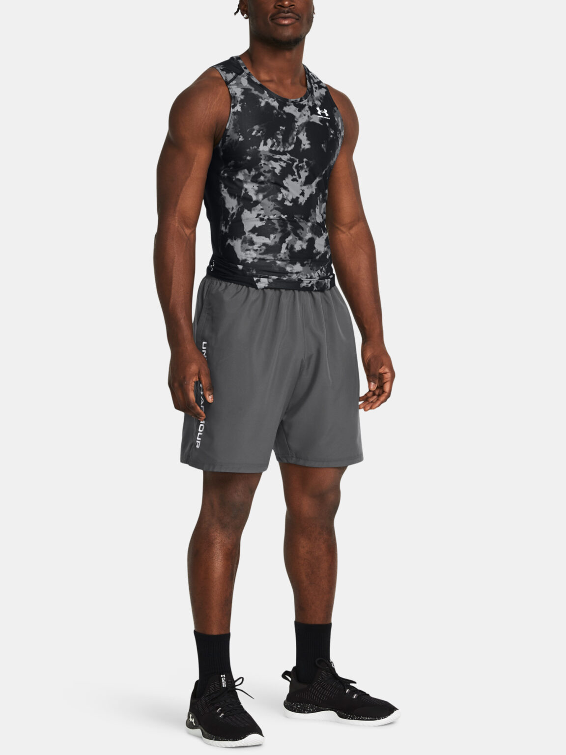 Under Armour Shorts UA Woven Wdmk Shorts-GRY - Mens