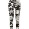 Urban Classics Cargo nadrágok  szürke / fekete / fehér
