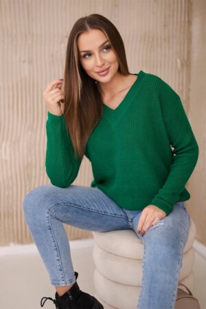 V-neck sweater in green