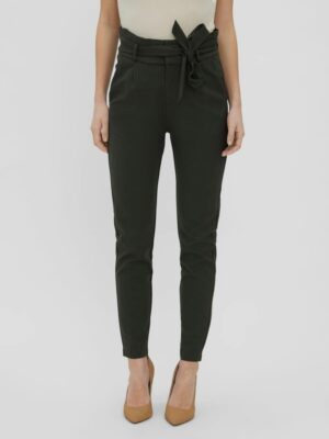 VERO MODA Élére vasalt nadrágok 'Eva'  sötétzöld-hu