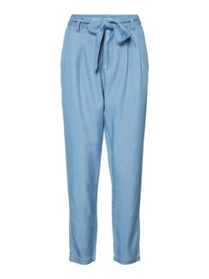 VERO MODA Élére vasalt nadrágok 'MIA'  kék farmer-hu