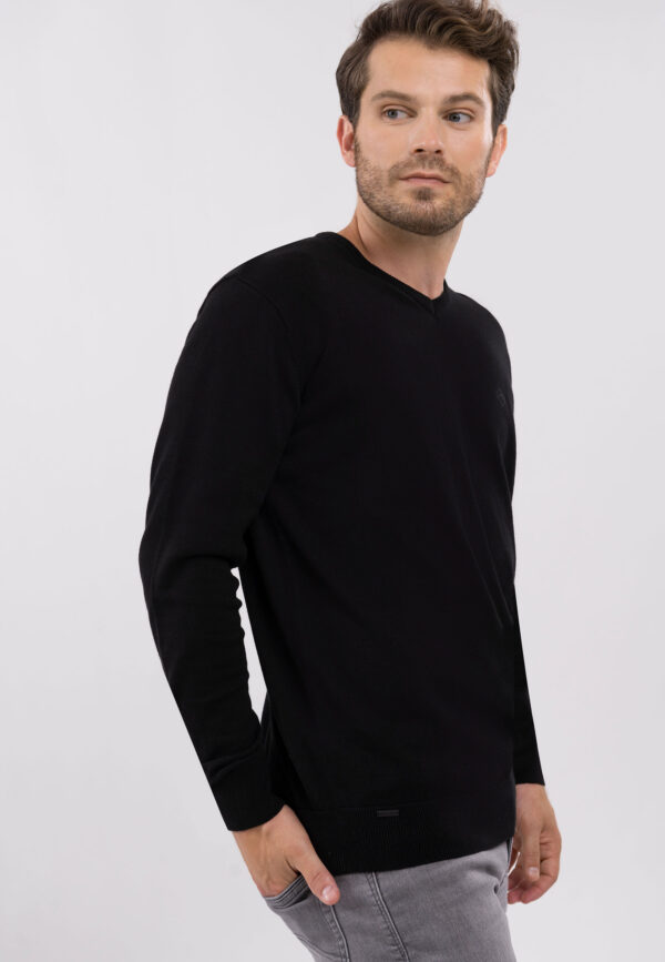 Volcano Man's Sweater S-Stig