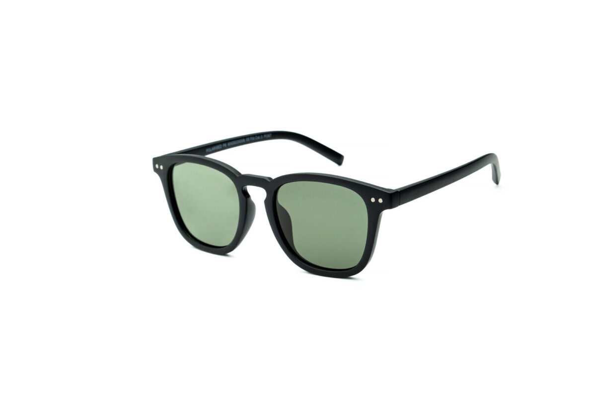 WAYE sunglasses - 6 Matt Black w Polarized Green Lens Cat. 3