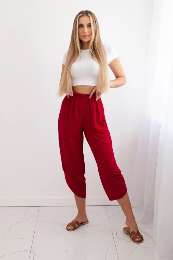 Wide-leg trousers with burgundy pockets