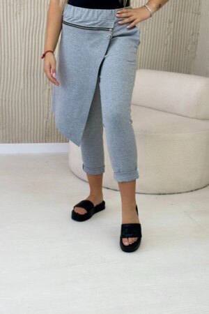 Włoski Punto Milano Winter trousers with a decorative zipper grey
