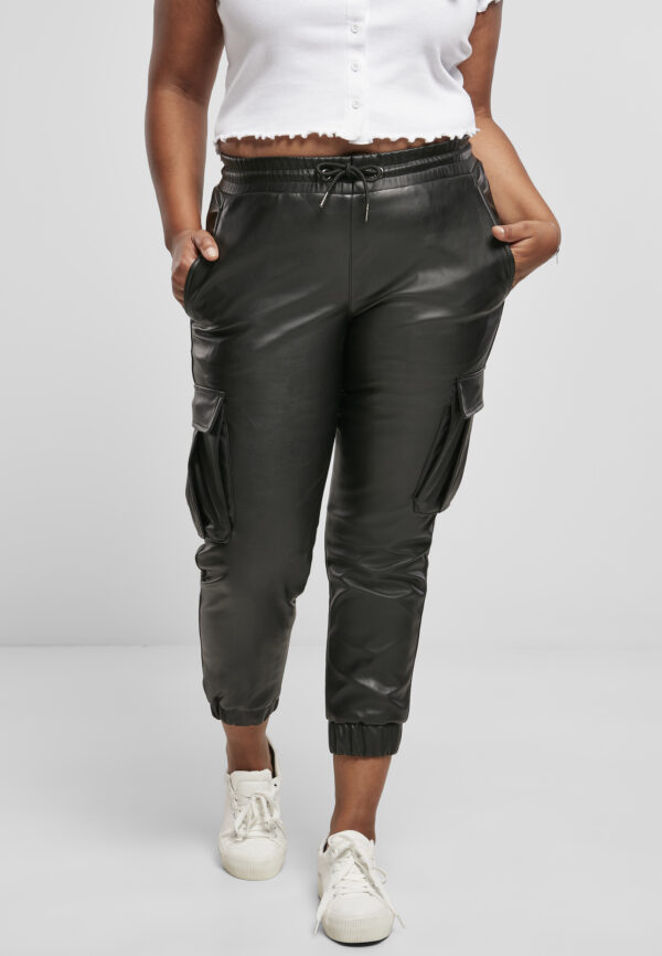 Women's Cargo Pants Made of Faux Leather Black