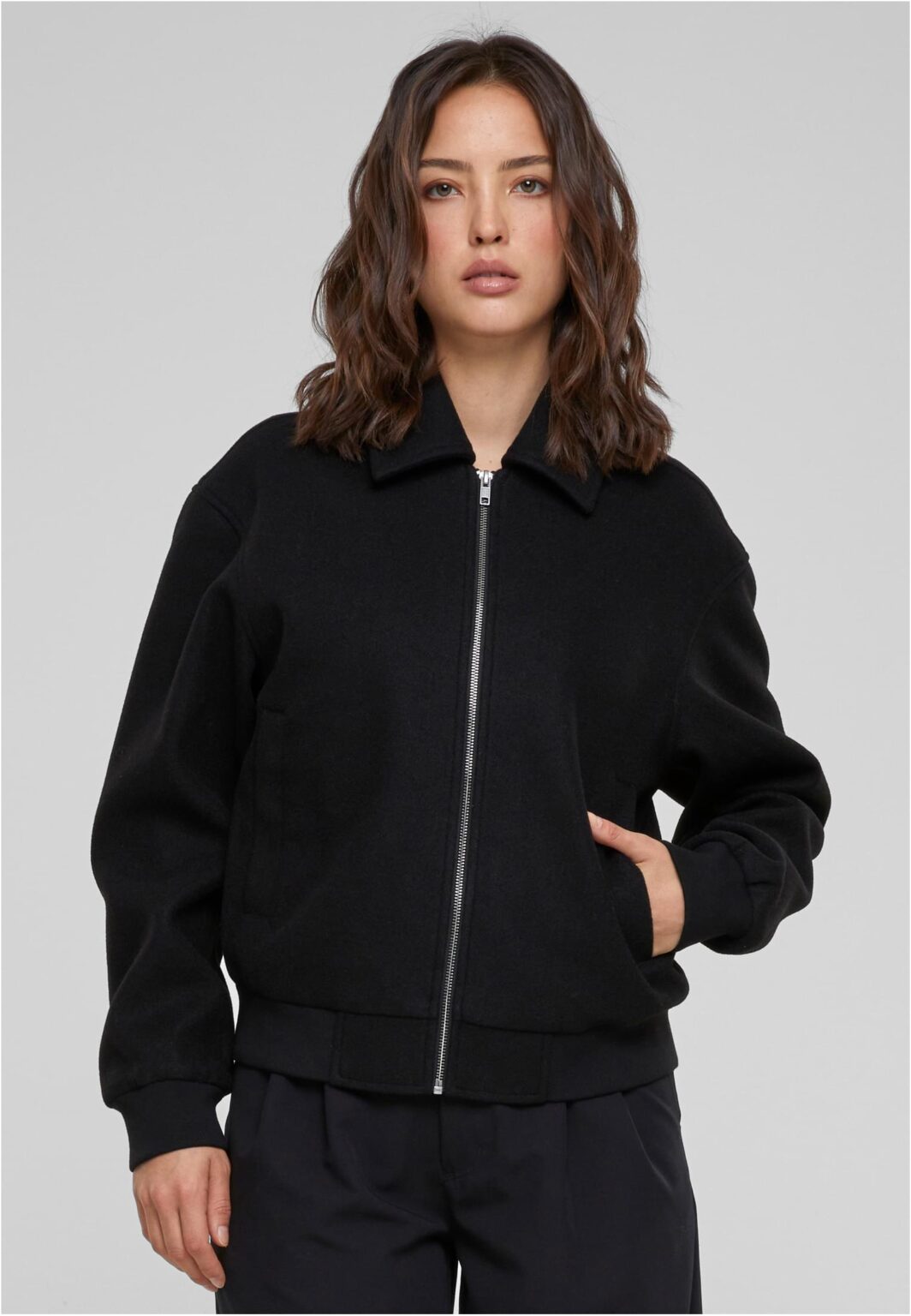 Women's bomber jacket black