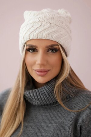 Women's cap Dagmara K332 ecru