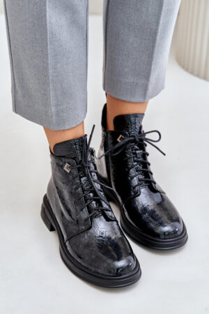 Women's leather patent leather ankle boots insulated with D&A zip black-gray