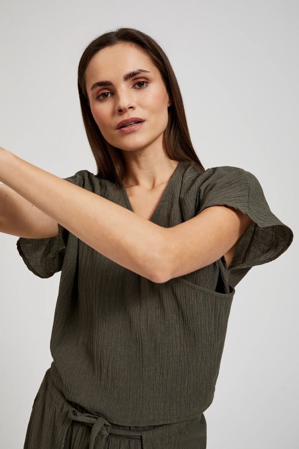 Women's neckline blouse MOODO - olive green