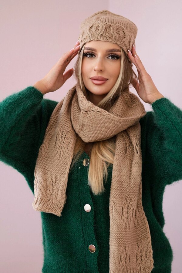 Women's set with scarf Adrianna K417 camel
