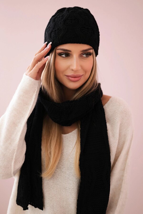 Women's set with scarf Amelia K329 black