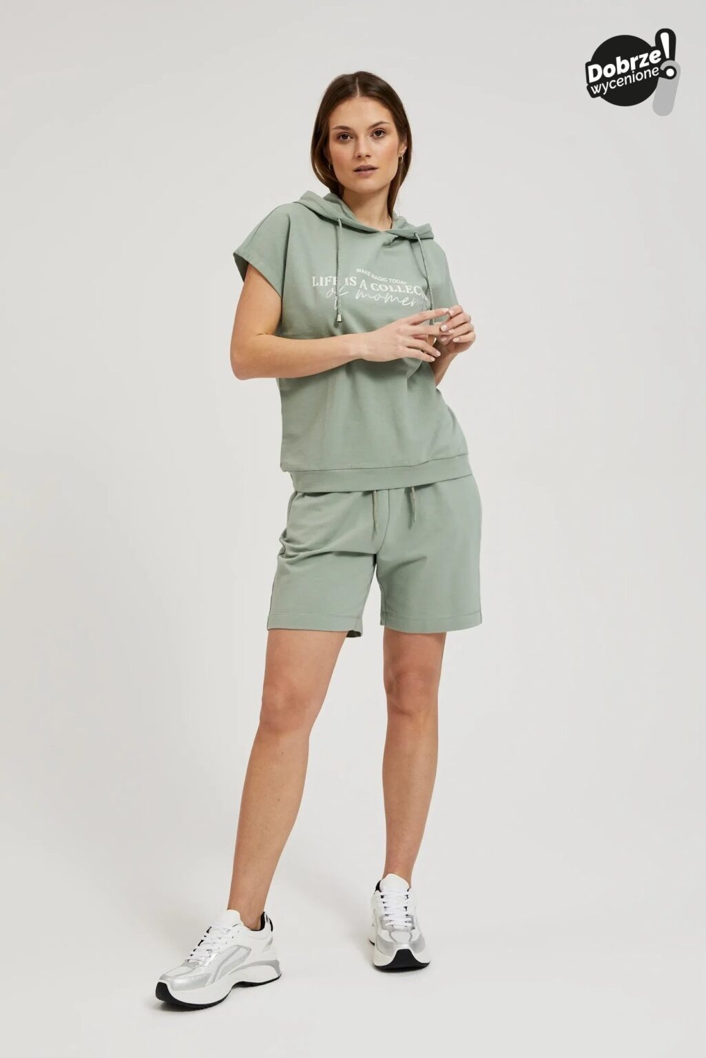 Women's shorts MOODO - olive