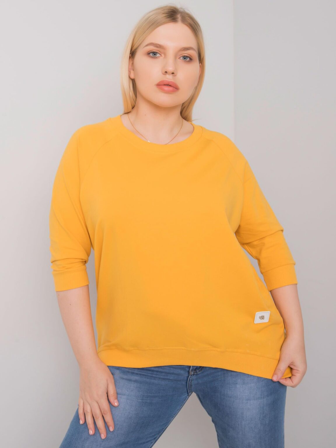 Yellow cotton sweatshirt larger size by Ninetta