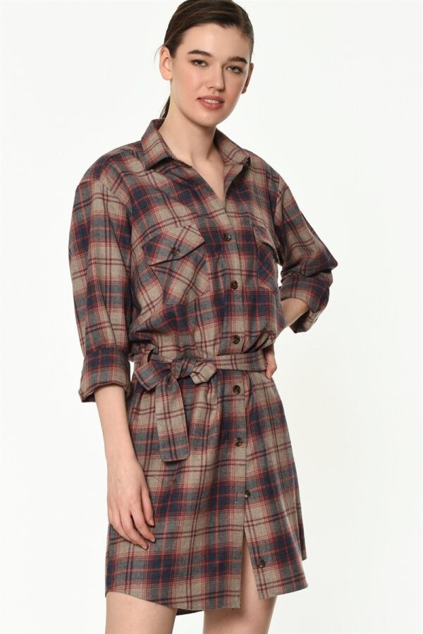 Z6669 DEWBERRY WOMEN'S SHIRT-BEIGE-RED