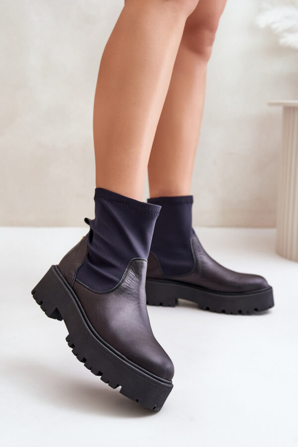 Zazoo 2947 Slip-On női csizma természetes bőrből fekete