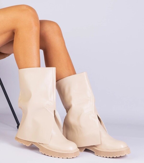 marka niezdefiniowana Black cowboy boots on the block heel Abigail