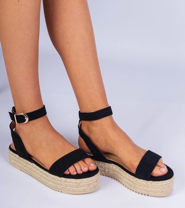 marka niezdefiniowana Black espadrille sandals on a platform Kalesio