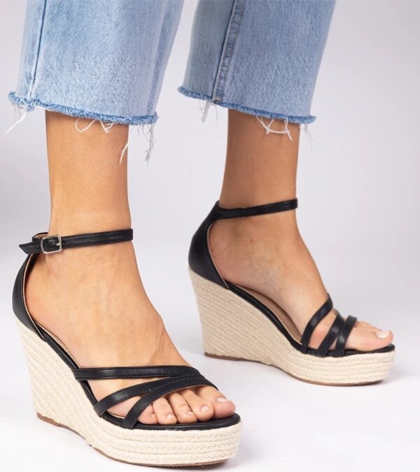 marka niezdefiniowana Black espadrille sandals with a wedge Malasia