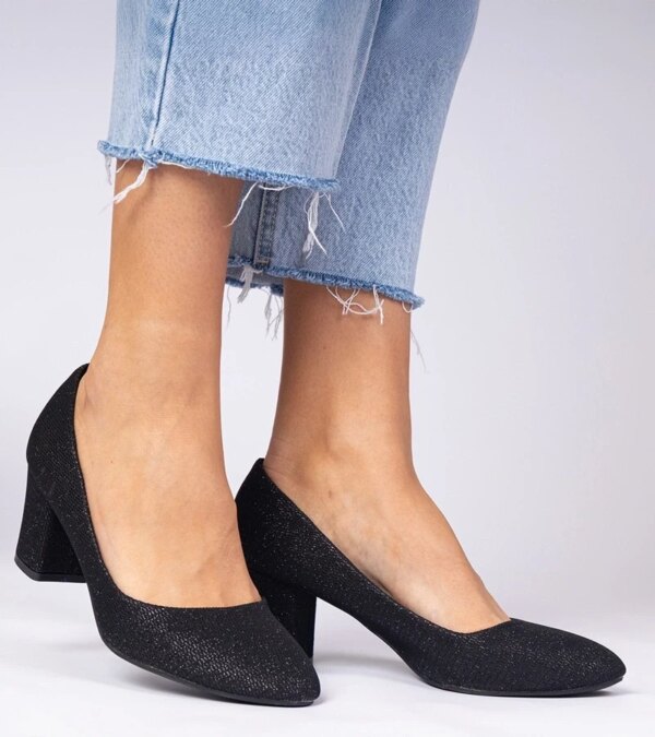 marka niezdefiniowana Black fabric finish women's pumps Surima