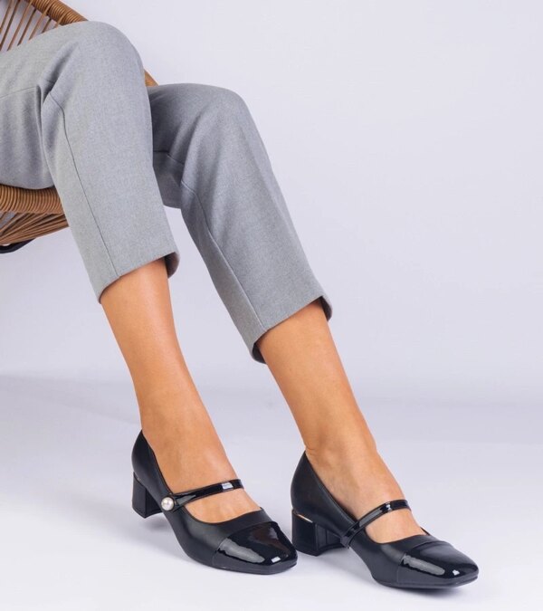 marka niezdefiniowana Black high heels Melody