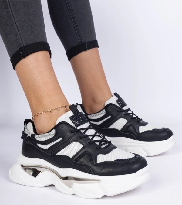 marka niezdefiniowana Black women's sneakers