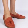 marka niezdefiniowana Orange loafers made of eco-suede with fringes Marimel
