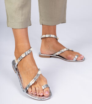 marka niezdefiniowana Silver women's sandals decorated with seashells Akva