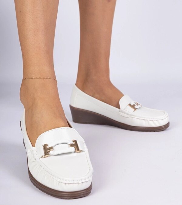 marka niezdefiniowana White loafers with a wedge made of eco-leather Kappi