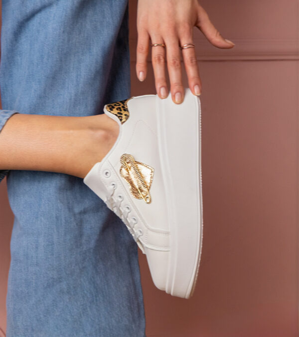 marka niezdefiniowana White sneakers with a rhinestone stiletto and leopard print detail Lerisol