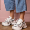 marka niezdefiniowana White sporty sneakers on a chunky sole Aries