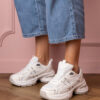 marka niezdefiniowana White sporty sneakers with a chunky sole Manora