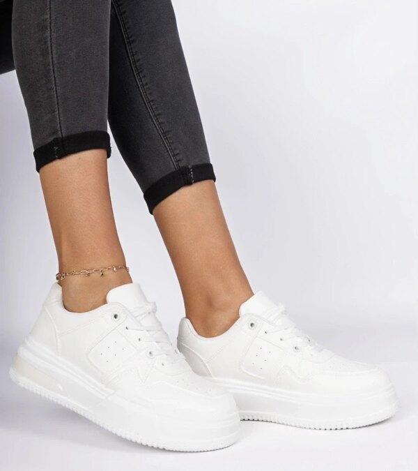 marka niezdefiniowana White women's sneakers with a thick sole Rossio