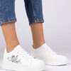 marka niezdefiniowana White women's sporty sneakers with print Zelinda