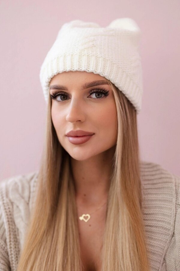 marka niezdefiniowana Women's cap Lorena K377 ecru
